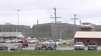 Tulsa man killed in gang-related prison violence, lockdown continues  image