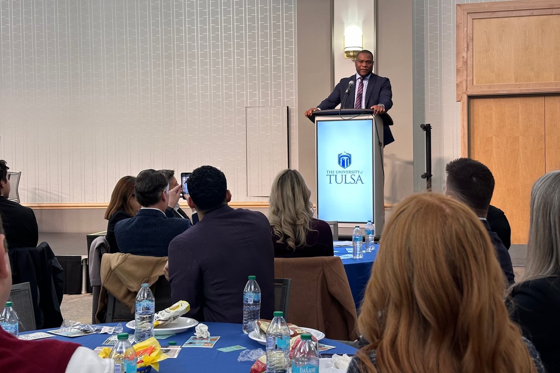 Nichols pledges commitment to Indigenous prosperity during sold-out AICCO luncheon image