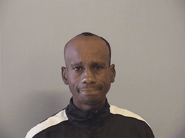 Homeless man arrested for exposing himself to children image