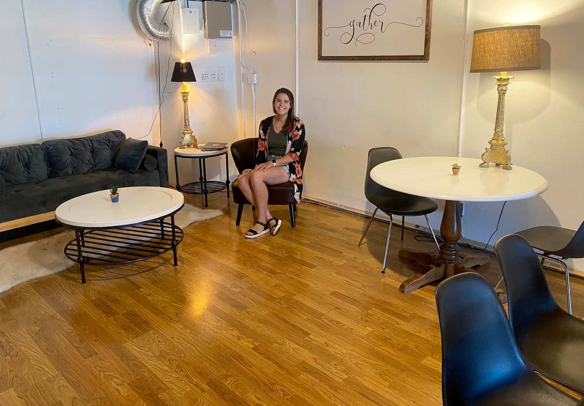 Tulsa business owner champions women with no-cost networking space  image