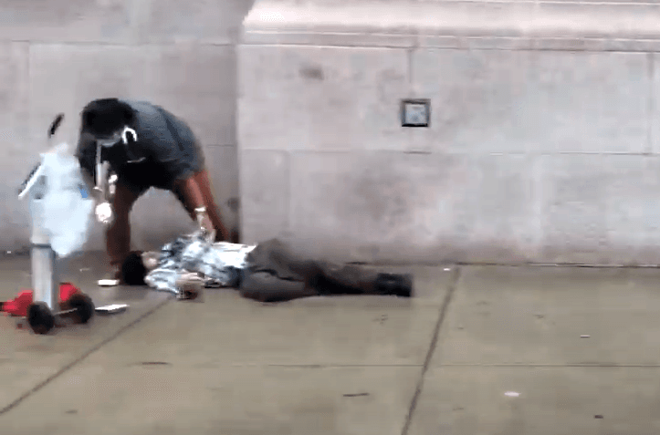 Mother of slain addict fights for clean streets  image