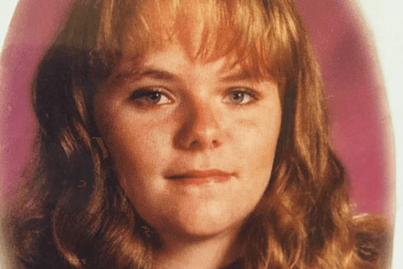 Family of cold case murder victim holding candle vigil via social media image