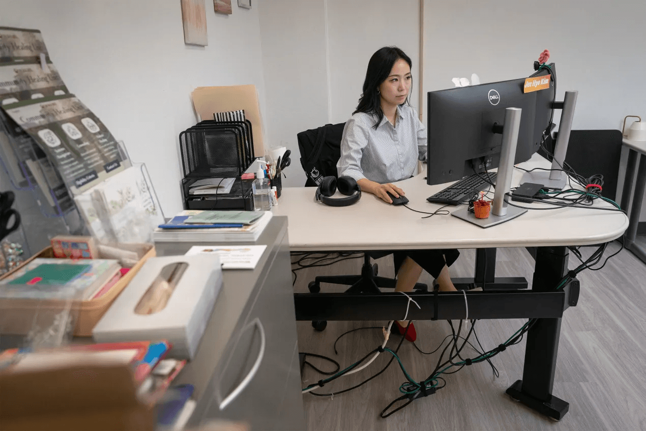 Asian Health Center Tries Unconventional Approach to Counseling image