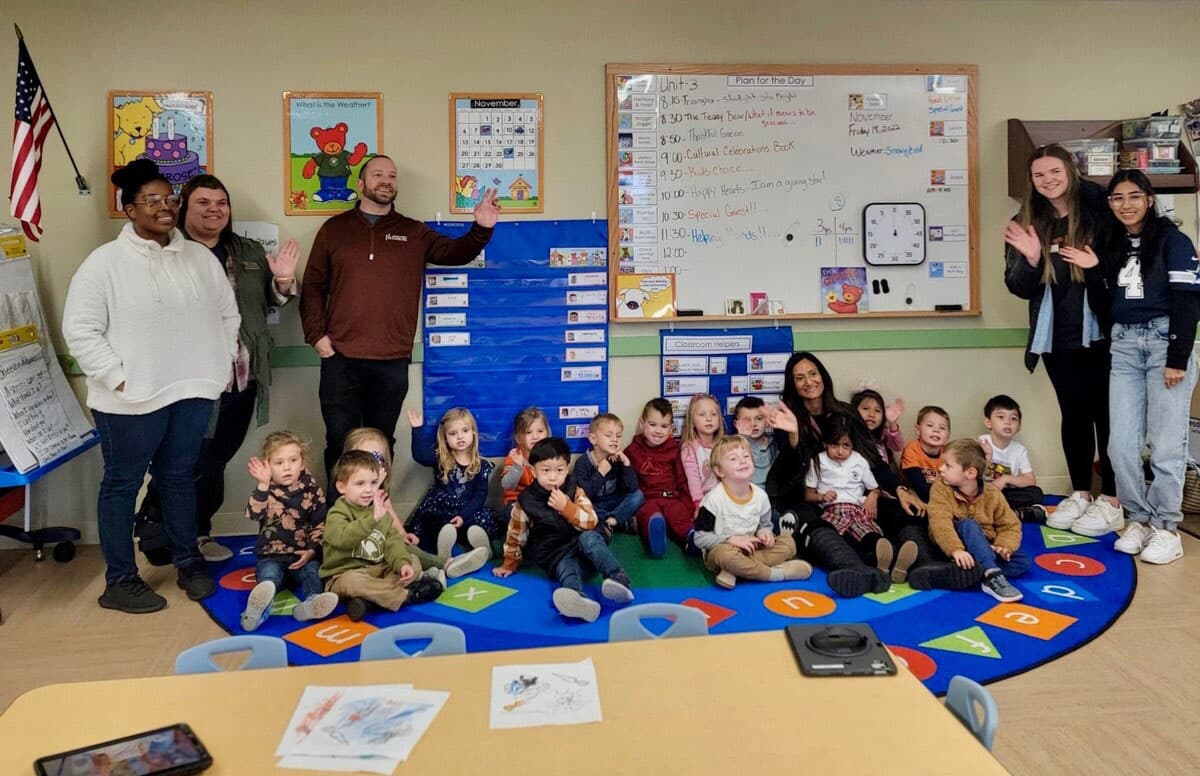 Primrose School of Broken Arrow delivers 2,148 food items to BA Neighbors image