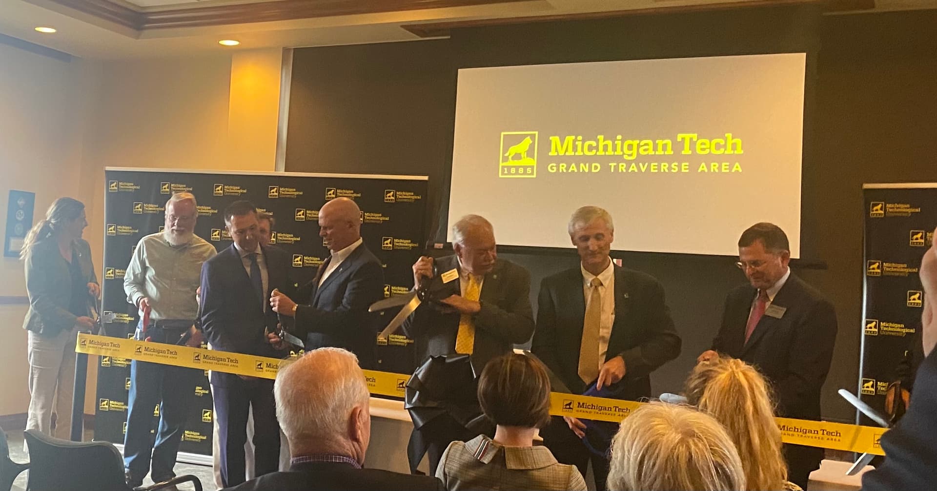 Michigan Tech opens research center in Traverse City image
