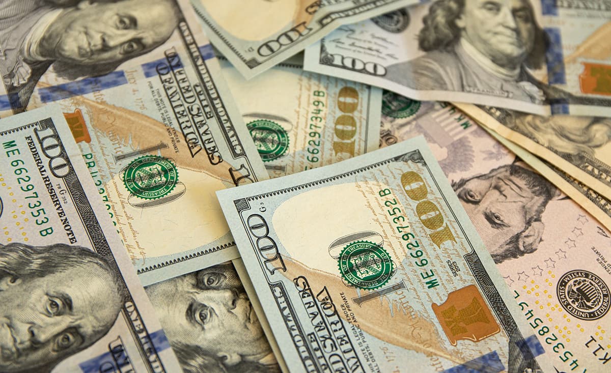 A $50,000 bond for a 43-cent theft: How the cash bail system favors the wealthy image