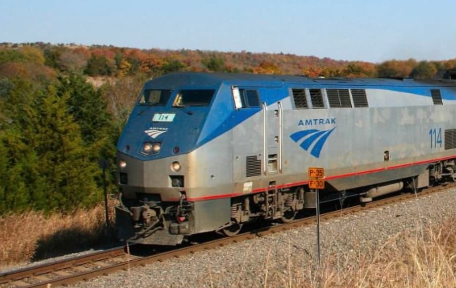 Heartland Flyer’s Big Game Train returns for Red River Rivalry in Dallas image