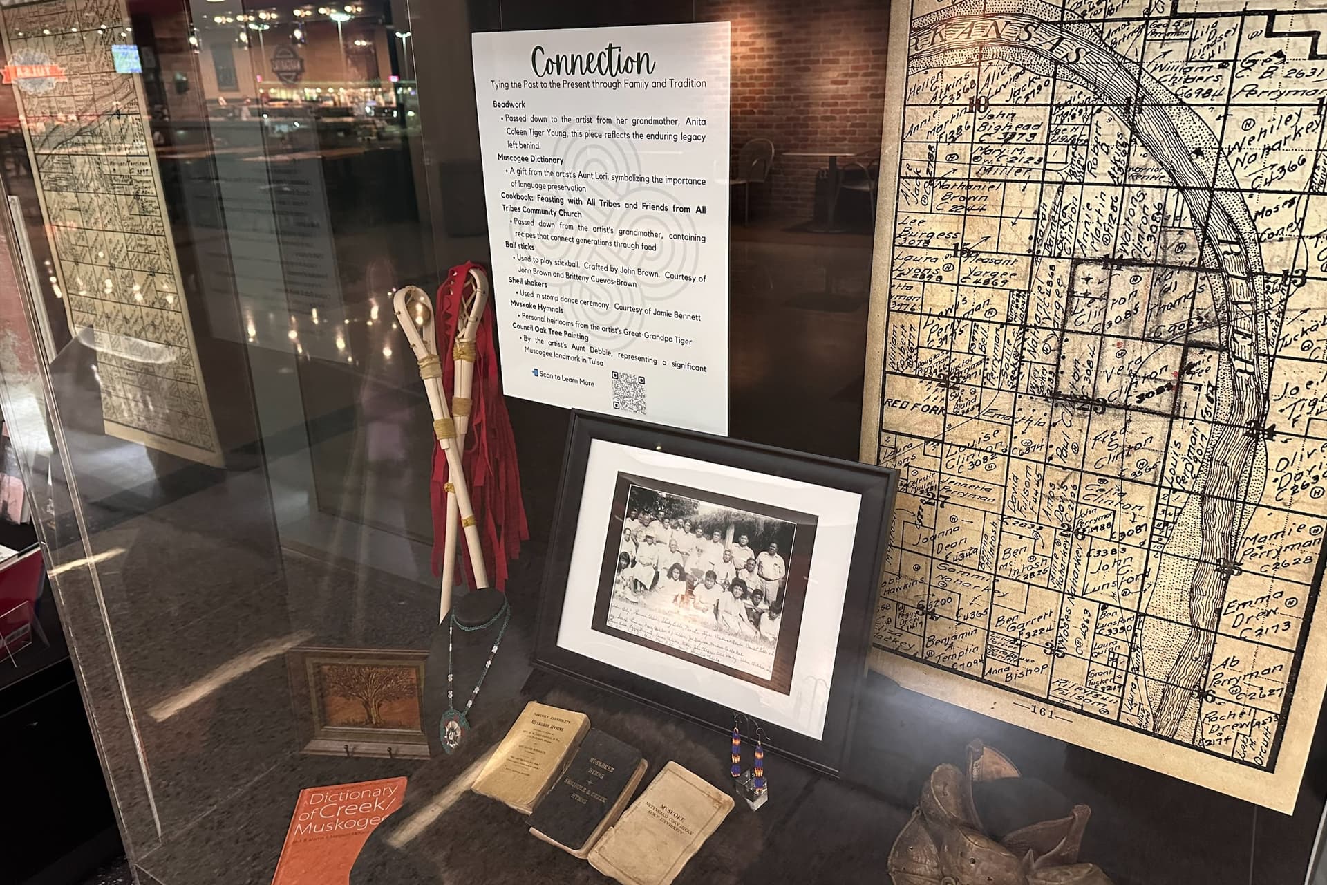 Tulsa International Airport gets an Indigenous ‘glow up’ with new exhibit featuring Muscogee art and culture image