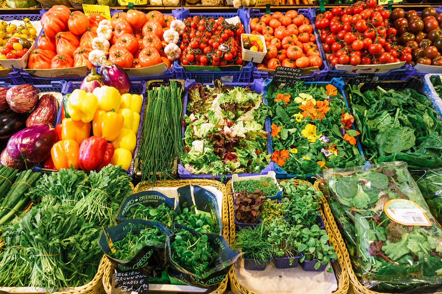 Simple In-Season Ingredients for Healthy New Year Meals image