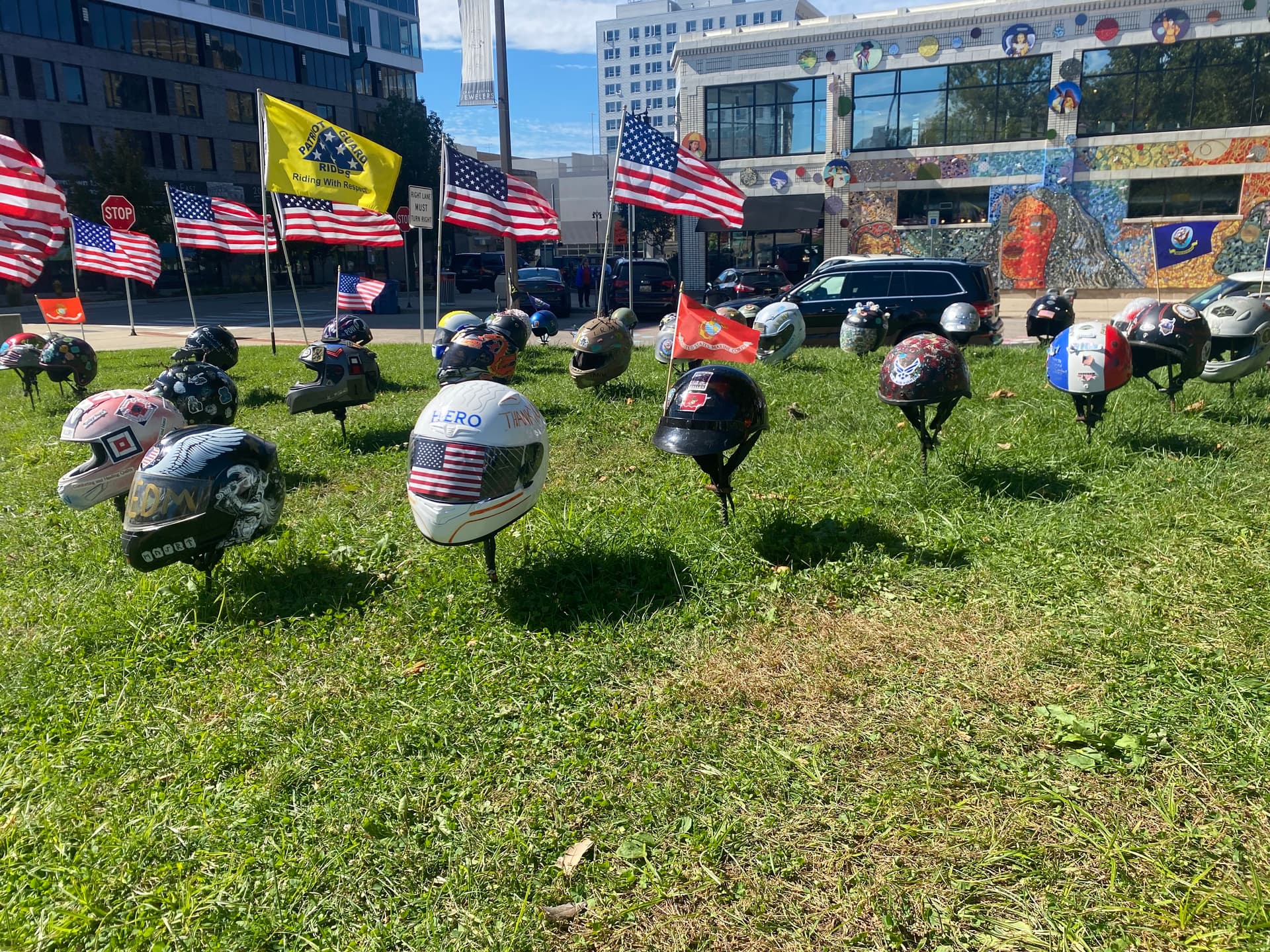 ArtPrize gives veterans opportunity to heal through artwork image