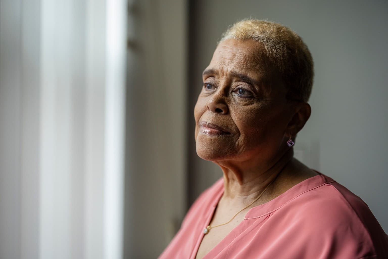Historic Numbers of Americans Live by Themselves as They Age image