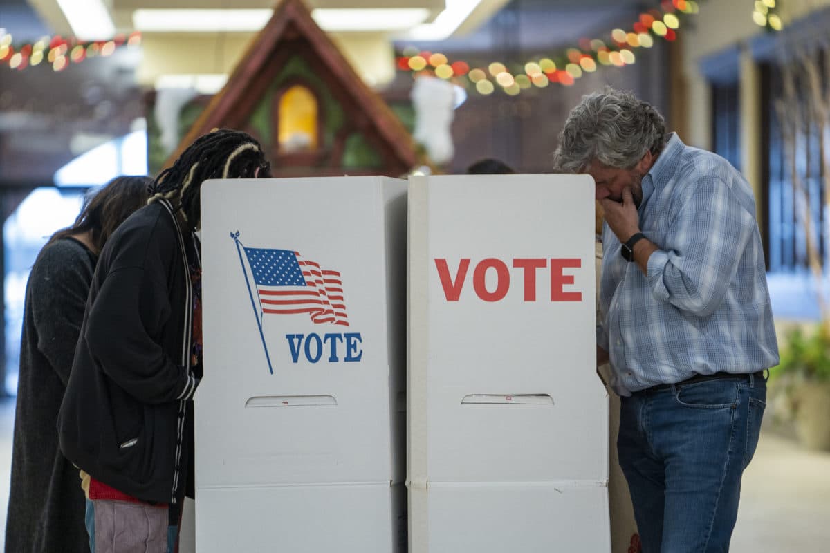 How Oklahoma is making it harder for citizen-led measures to get on the ballot image